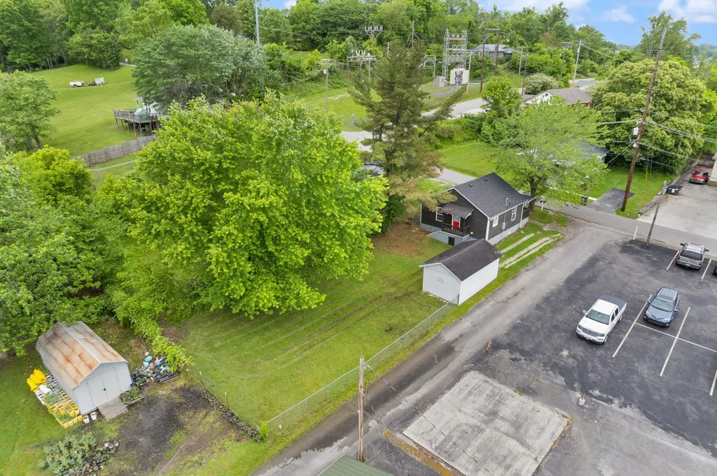 103 W 14th Street Corbin KY 40701