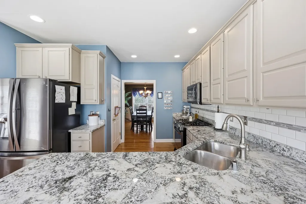 4304 Calais Place Lexington KY 40515