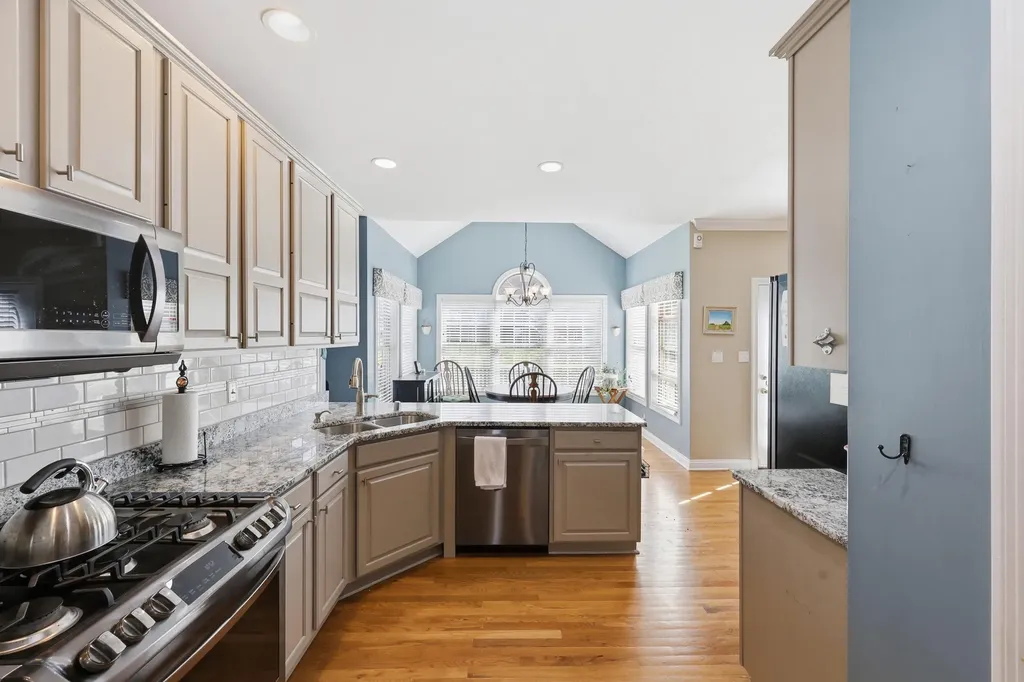 4304 Calais Place Lexington KY 40515