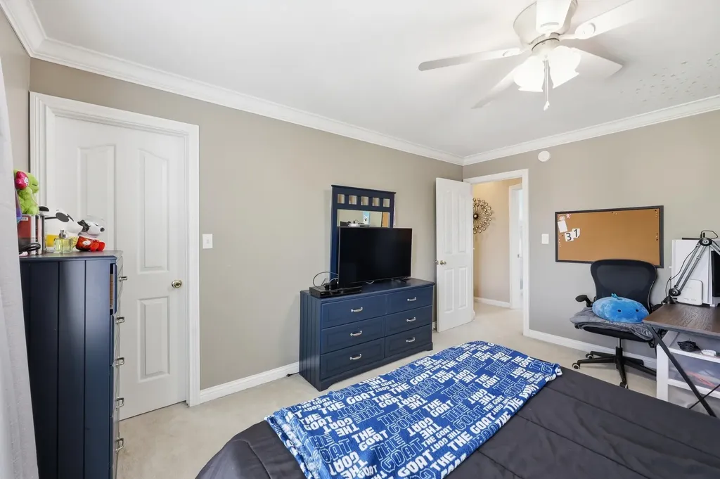 4304 Calais Place Lexington KY 40515