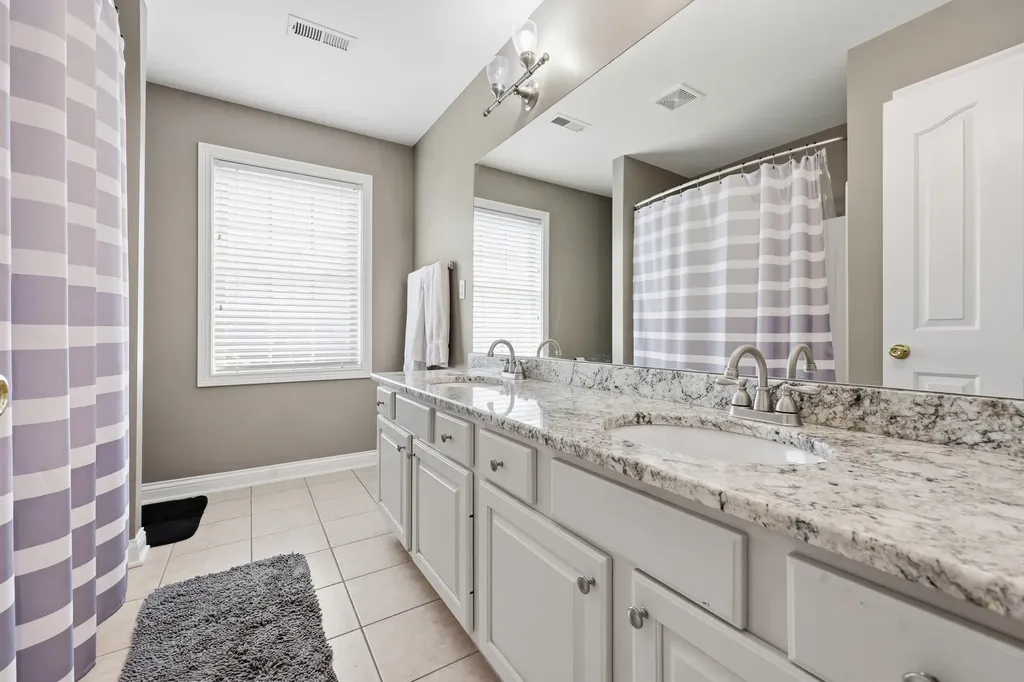 4304 Calais Place Lexington KY 40515