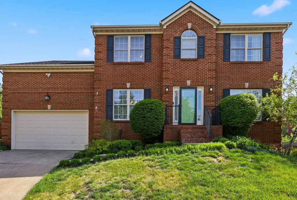 4304 Calais Place Lexington KY 40515