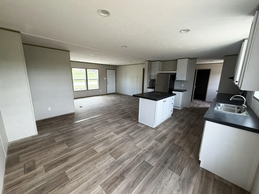 110 W Cedar Grove Road Irvine KY 40336