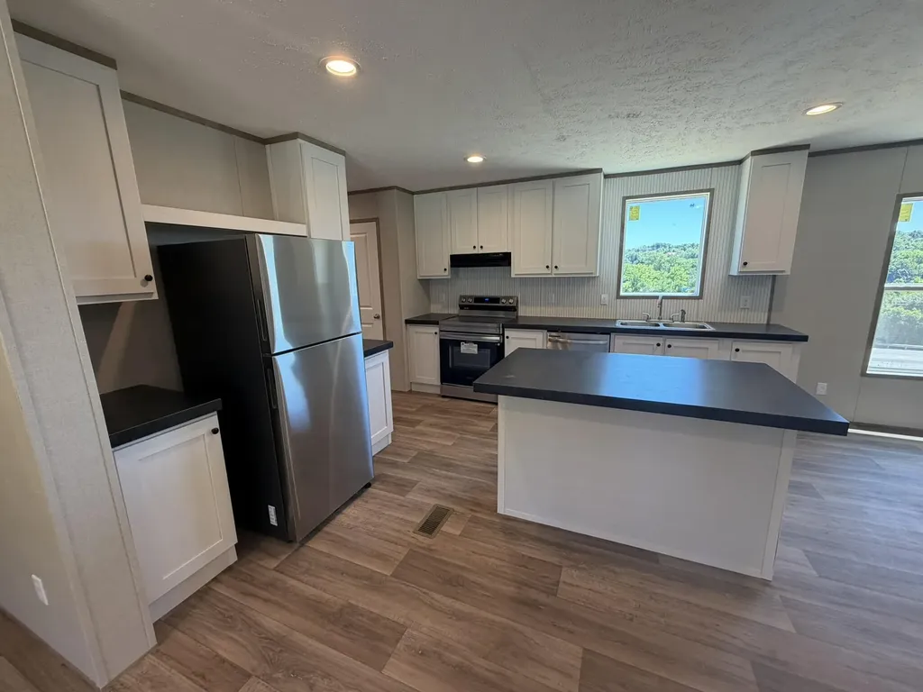 110 W Cedar Grove Road Irvine KY 40336