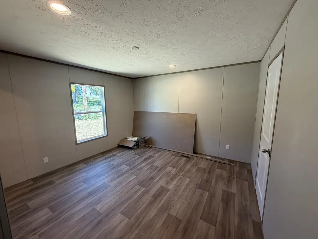 110 W Cedar Grove Road Irvine KY 40336