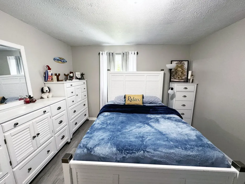 305 Longview Drive Nicholasville KY 40356