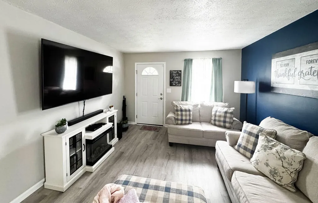 305 Longview Drive Nicholasville KY 40356