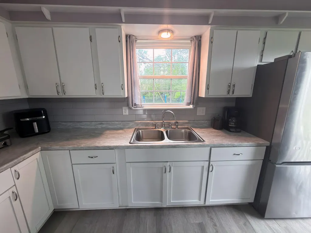 305 Longview Drive Nicholasville KY 40356