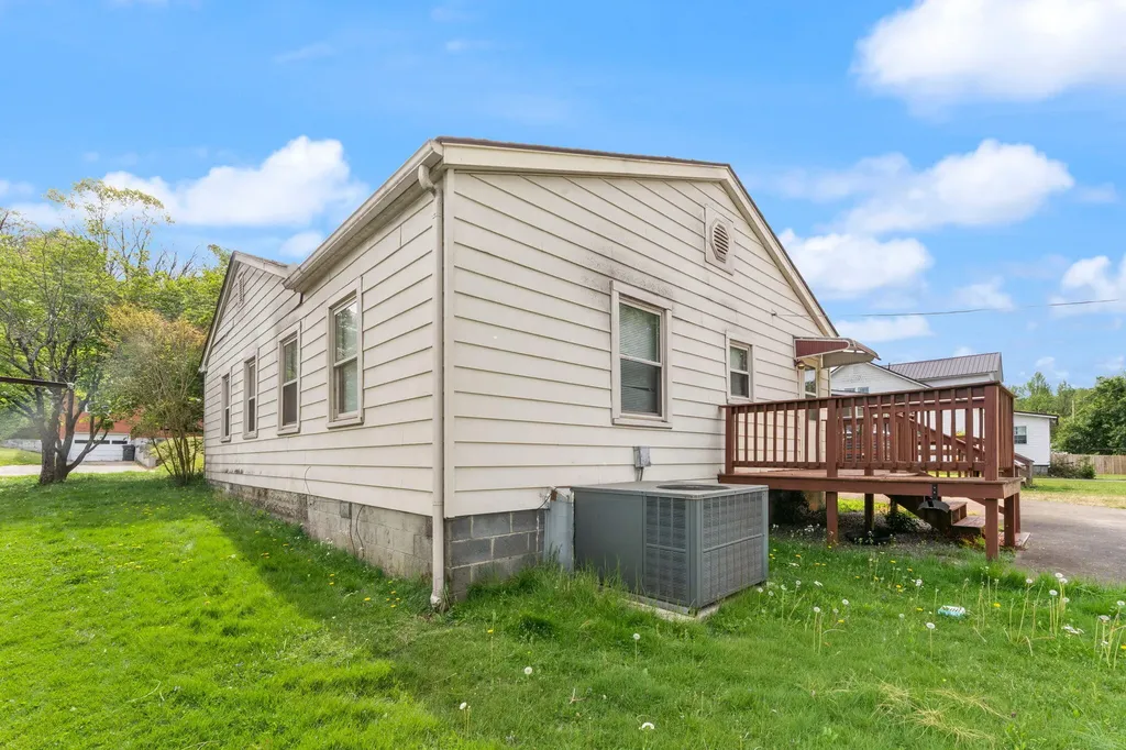 206 Hamlin Avenue Corbin KY 40701