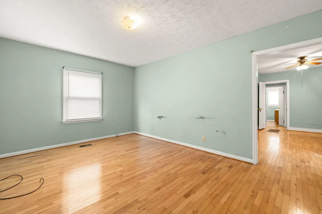 206 Hamlin Avenue Corbin KY 40701