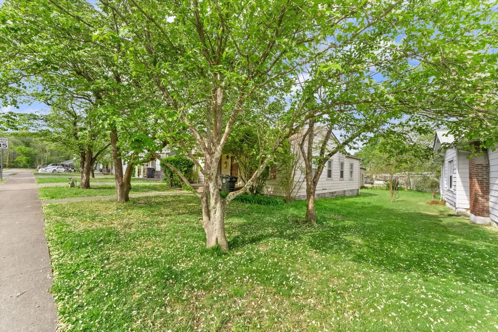 206 Hamlin Avenue Corbin KY 40701