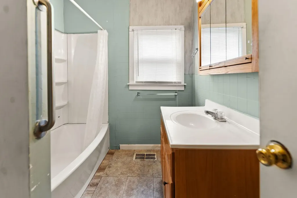 206 Hamlin Avenue Corbin KY 40701