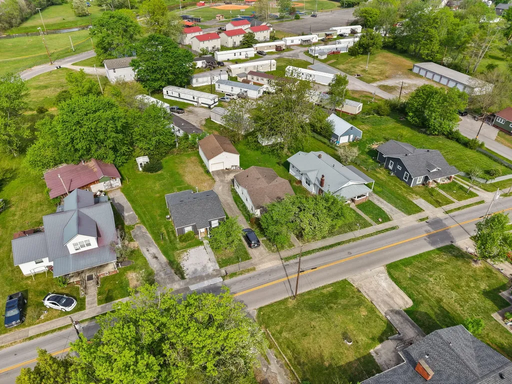 206 Hamlin Avenue Corbin KY 40701