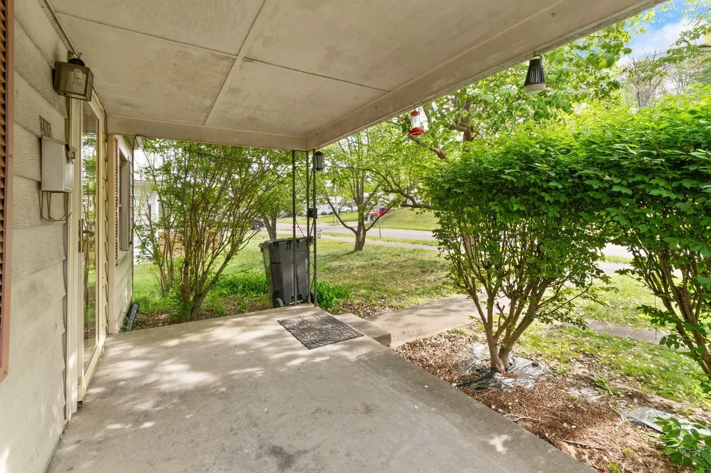206 Hamlin Avenue Corbin KY 40701