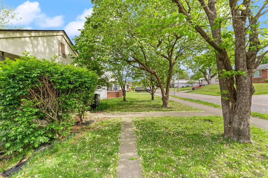 206 Hamlin Avenue Corbin KY 40701