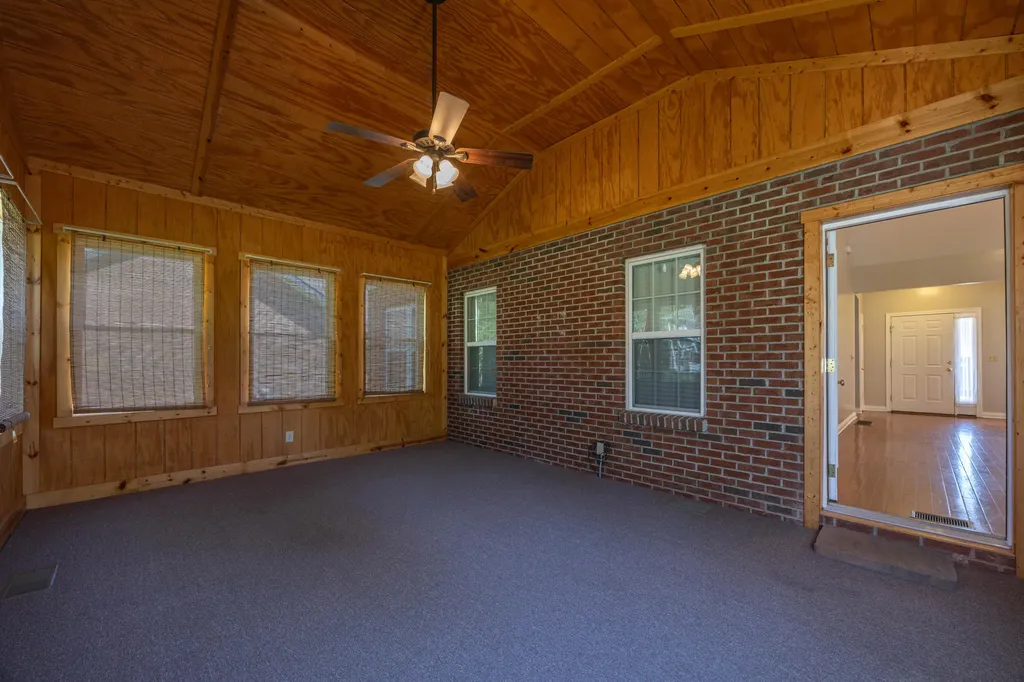 111 Cedar Stream Drive Paris KY 40361