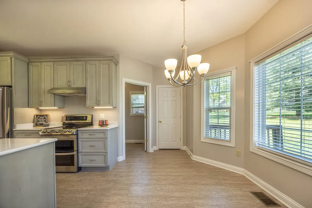 111 Cedar Stream Drive Paris KY 40361