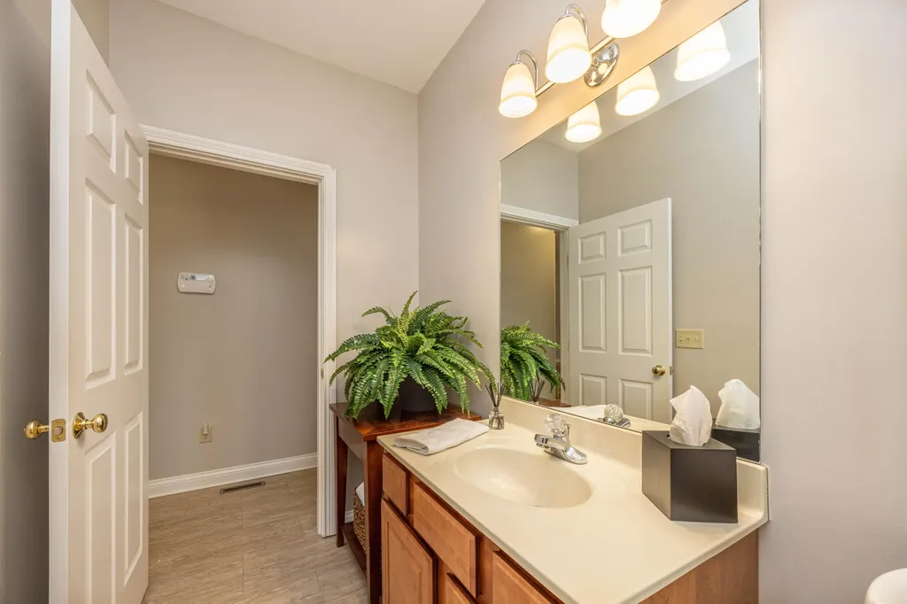 111 Cedar Stream Drive Paris KY 40361