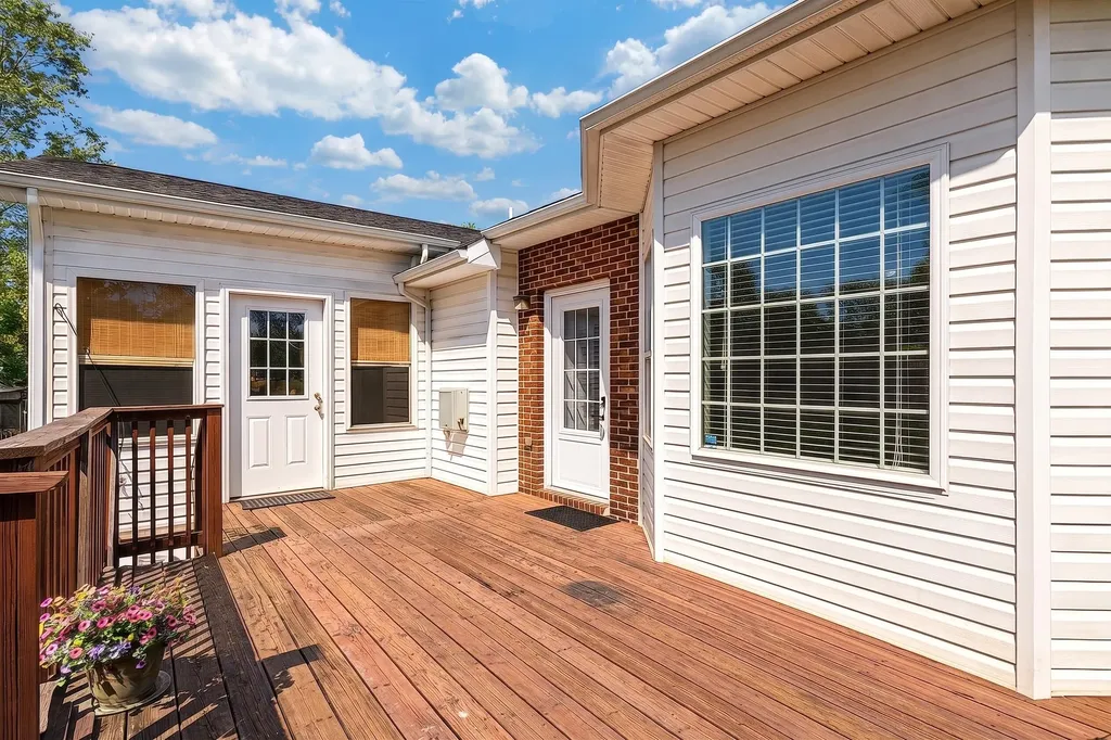 111 Cedar Stream Drive Paris KY 40361