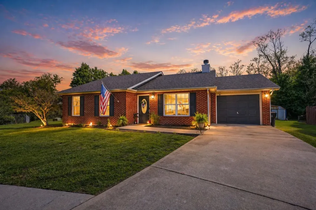 235 Holly Lane Paris KY 40361
