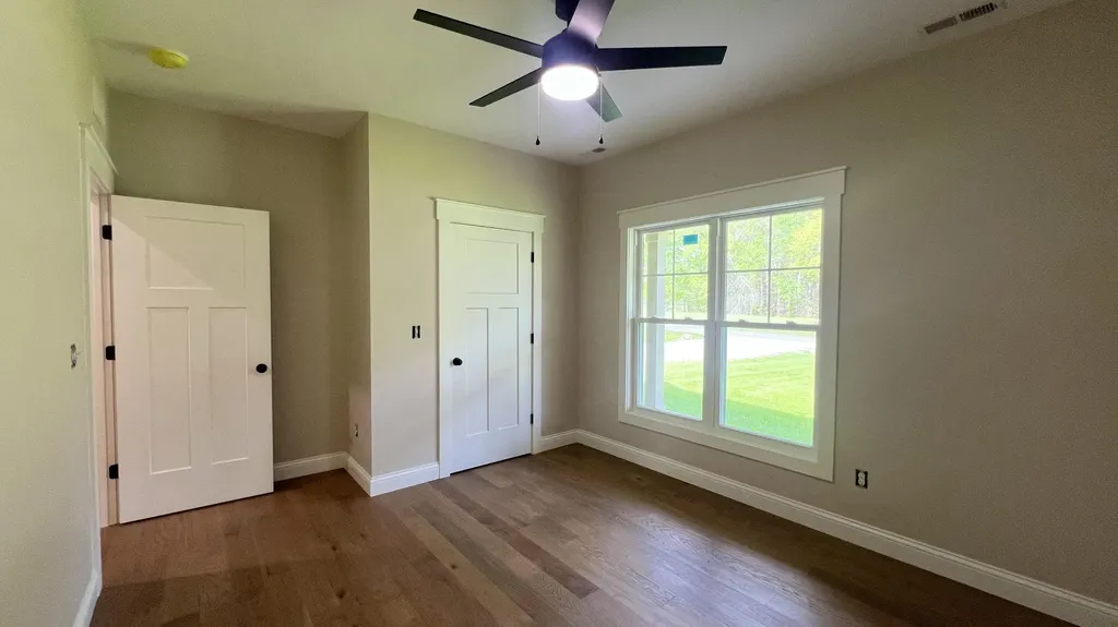 512 Cliffside Drive Russell Springs KY 42642
