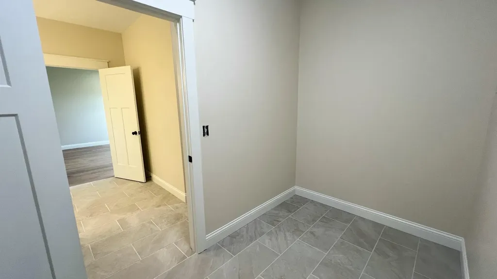 512 Cliffside Drive Russell Springs KY 42642