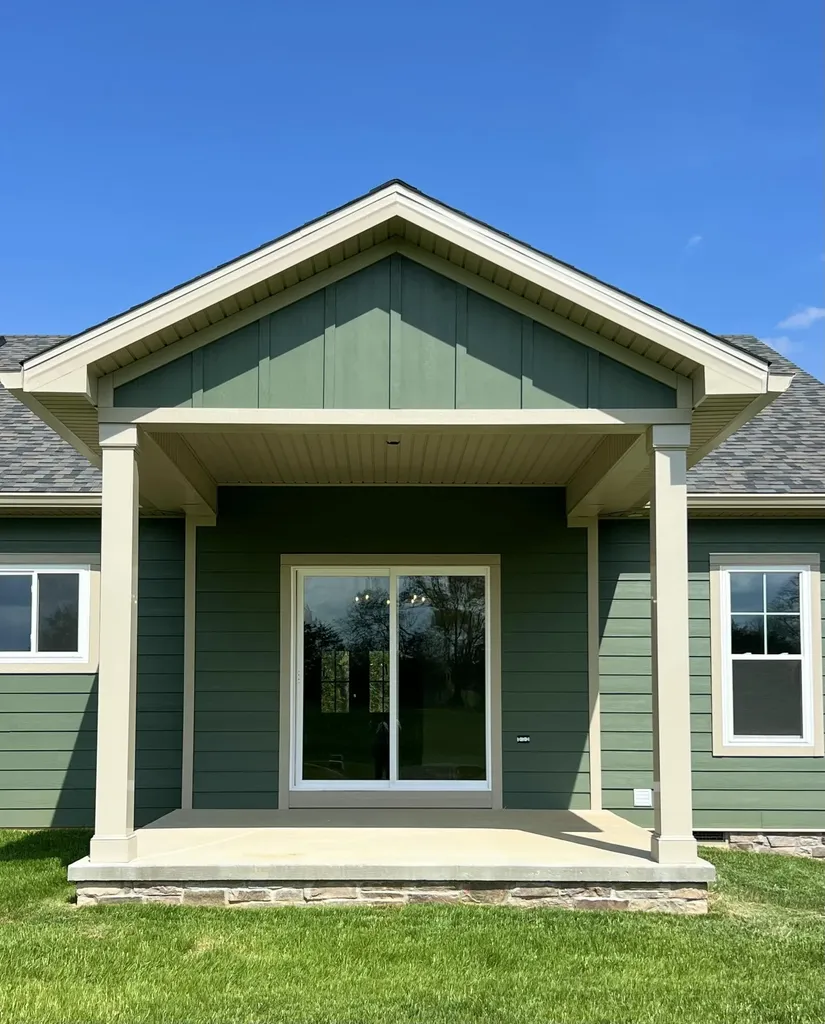 512 Cliffside Drive Russell Springs KY 42642