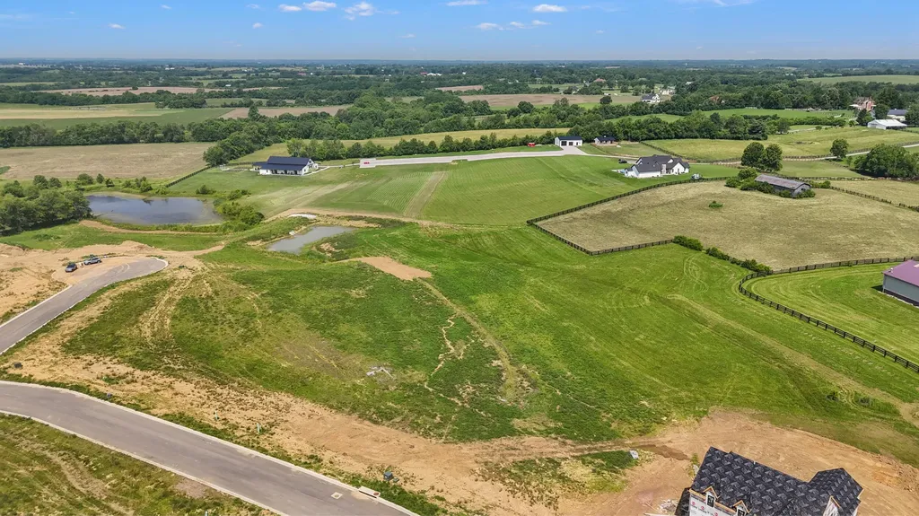 110 Knox Court Winchester KY 40391