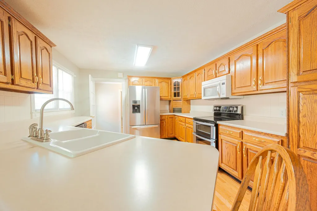 415 S Dogwood Drive Berea KY 40403