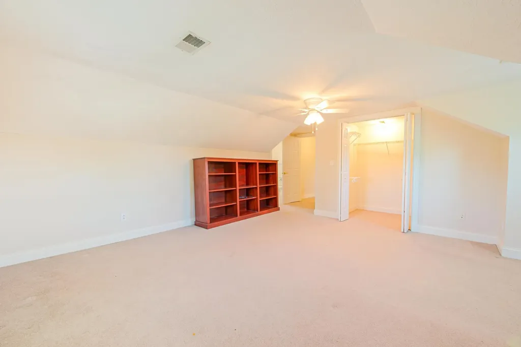 415 S Dogwood Drive Berea KY 40403