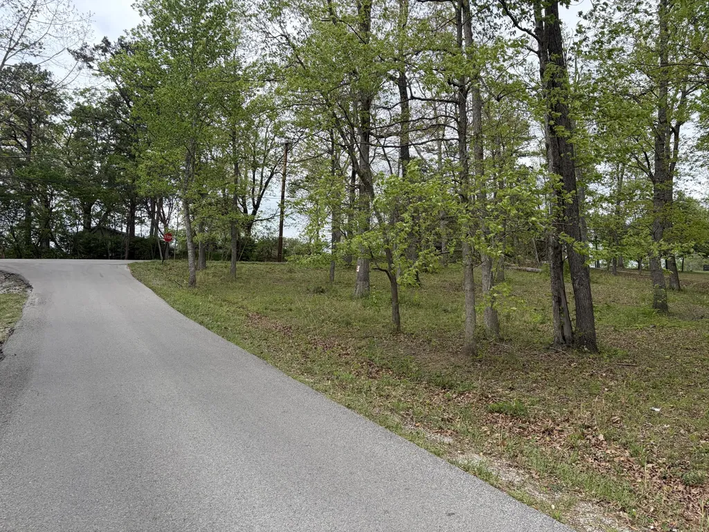 Lots 16 & 17 Waterworks Road London KY 40741