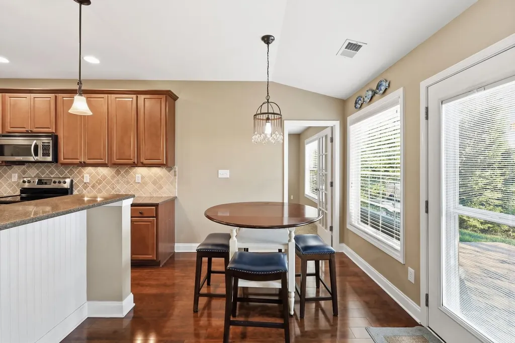 4232 Needlerush Drive Lexington KY 40509
