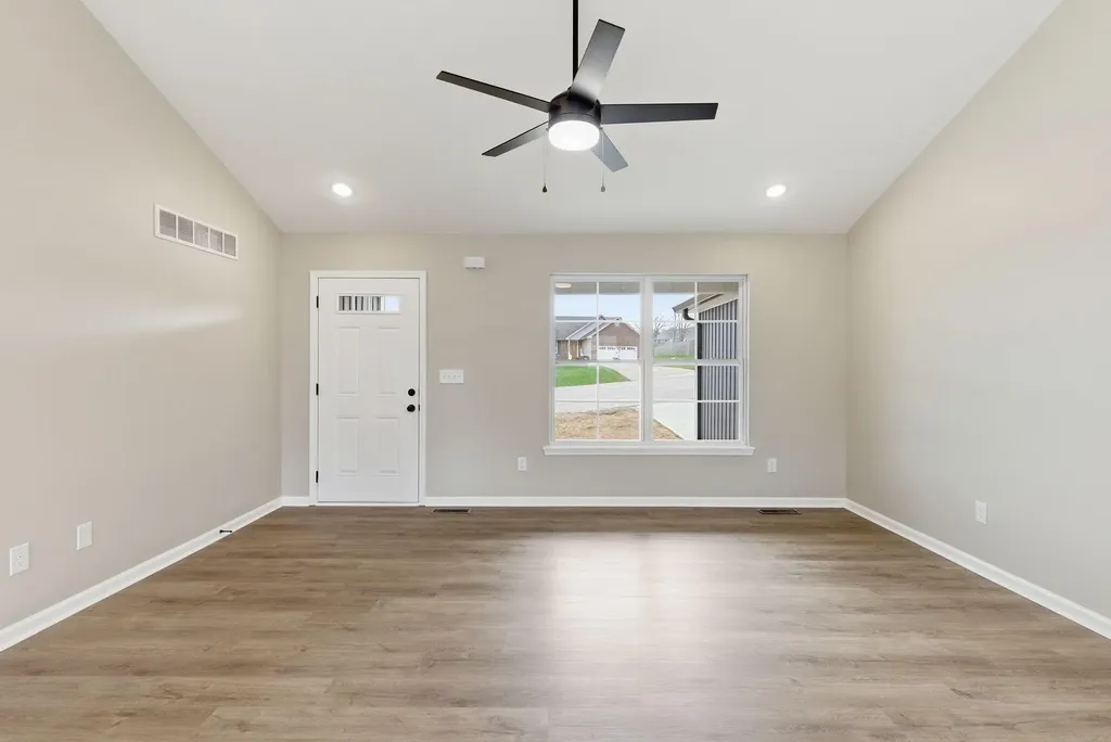 509 Lucombe Circle Mt Sterling KY 40353