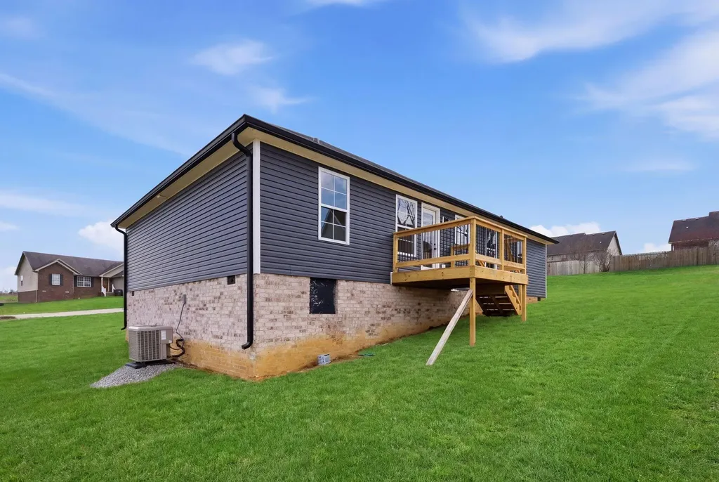 509 Lucombe Circle Mt Sterling KY 40353