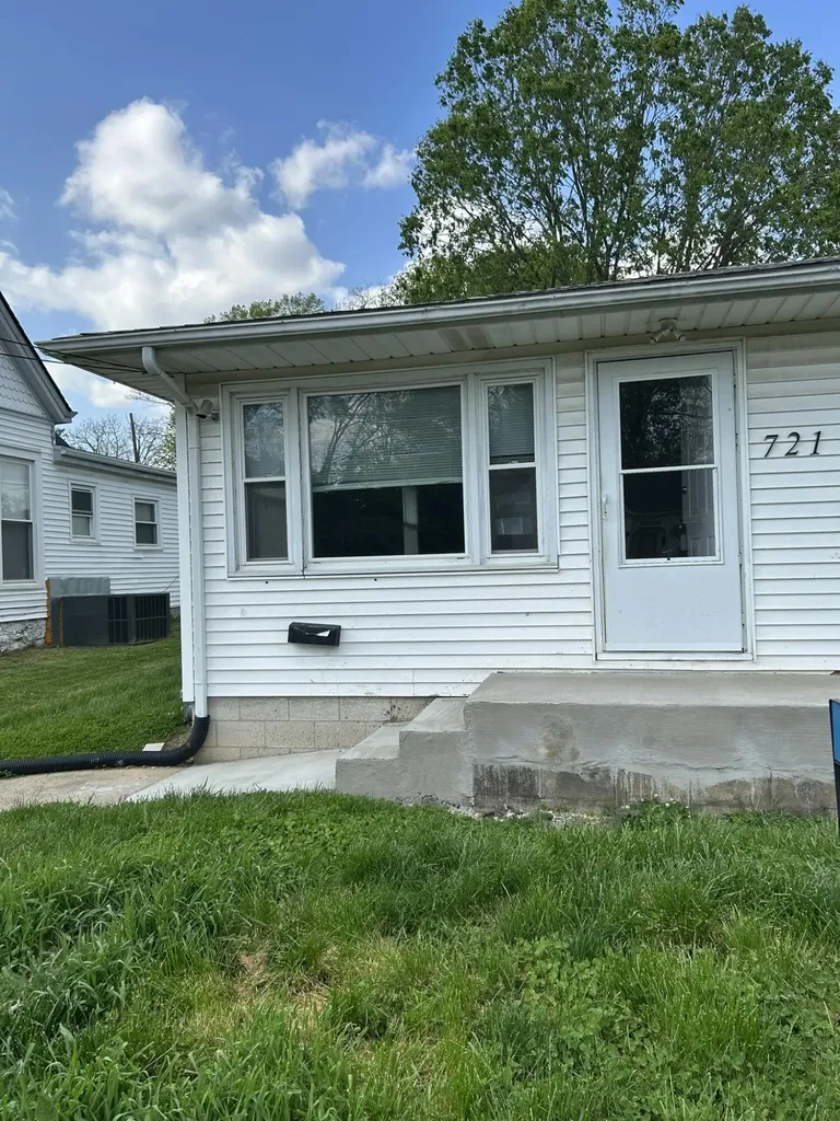 721 E College Street Georgetown KY 40324