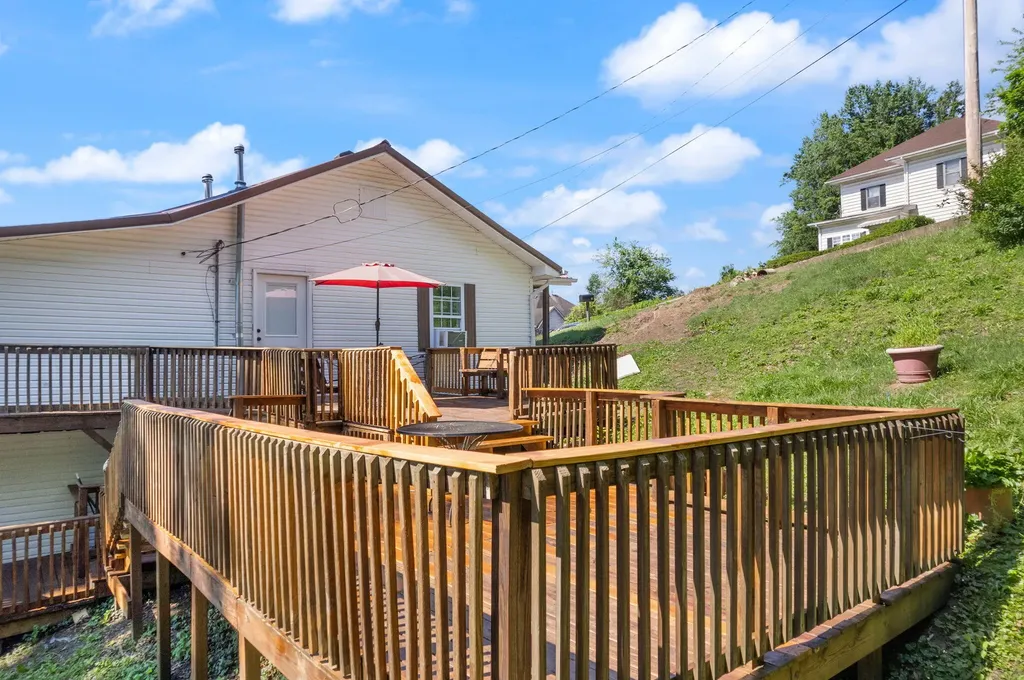 107 Padgett Street Corbin KY 40701