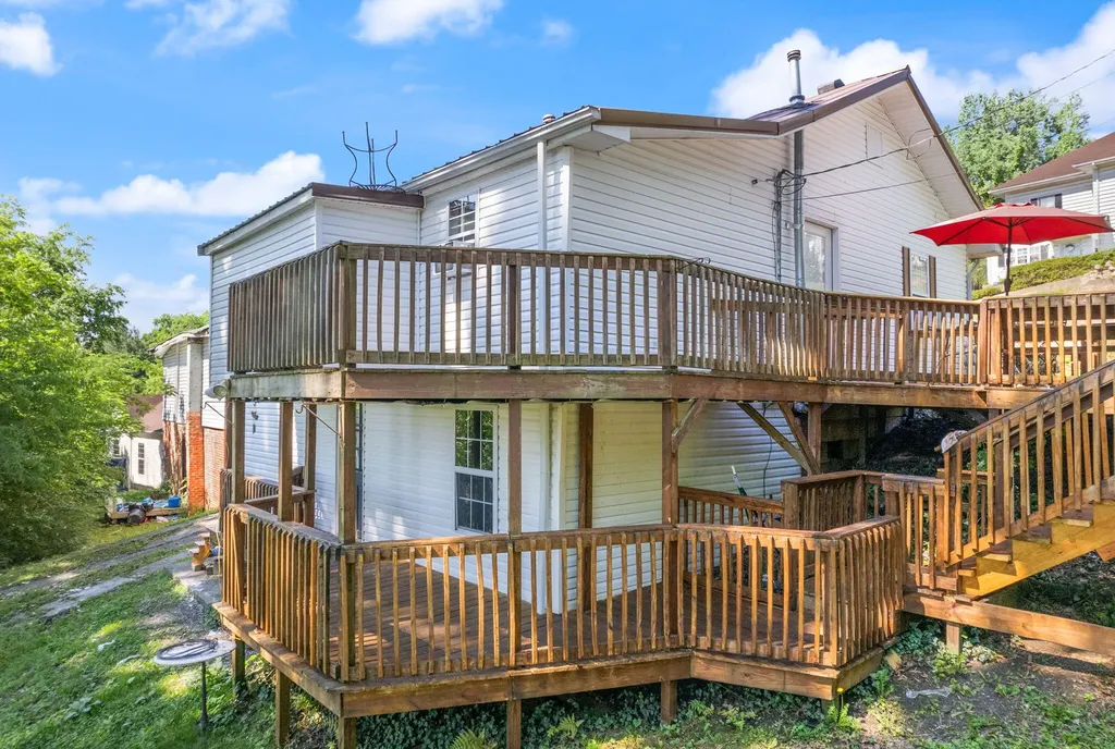 107 Padgett Street Corbin KY 40701
