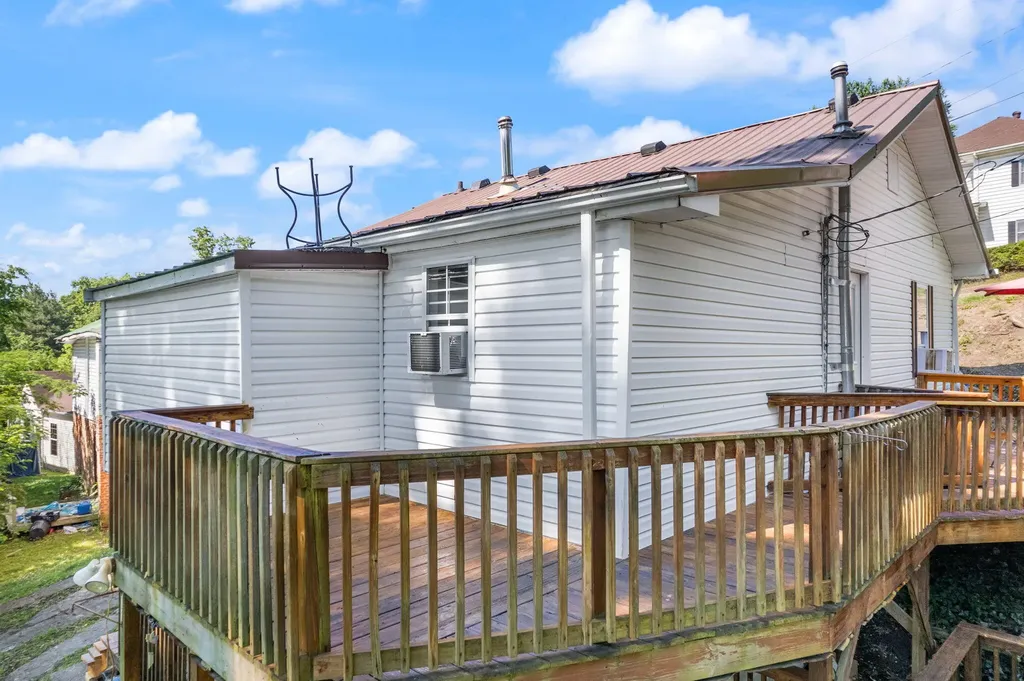 107 Padgett Street Corbin KY 40701