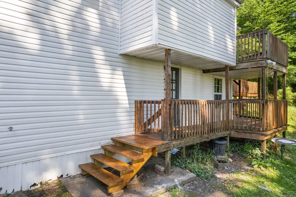 107 Padgett Street Corbin KY 40701