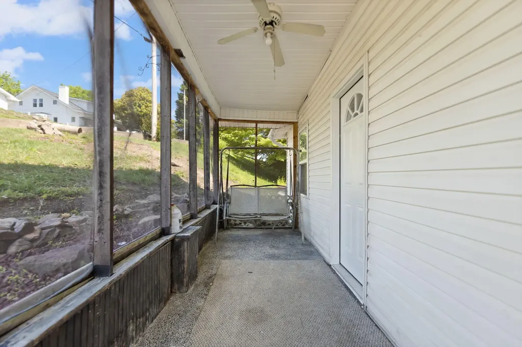 107 Padgett Street Corbin KY 40701