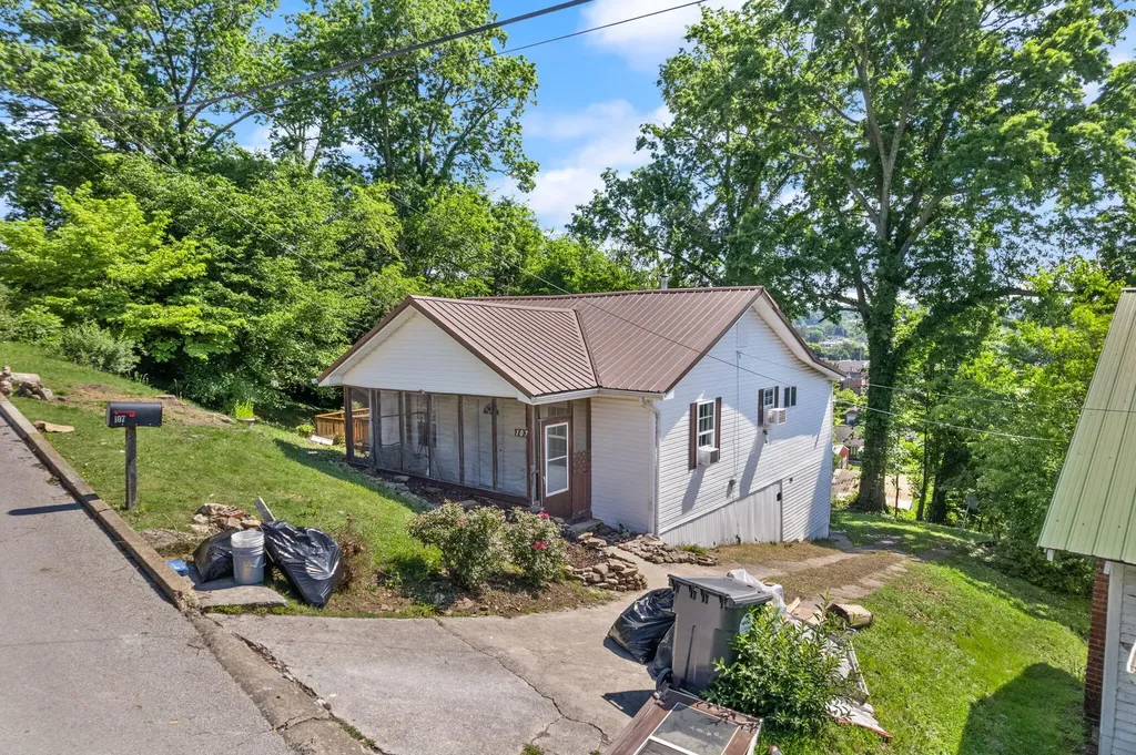107 Padgett Street Corbin KY 40701