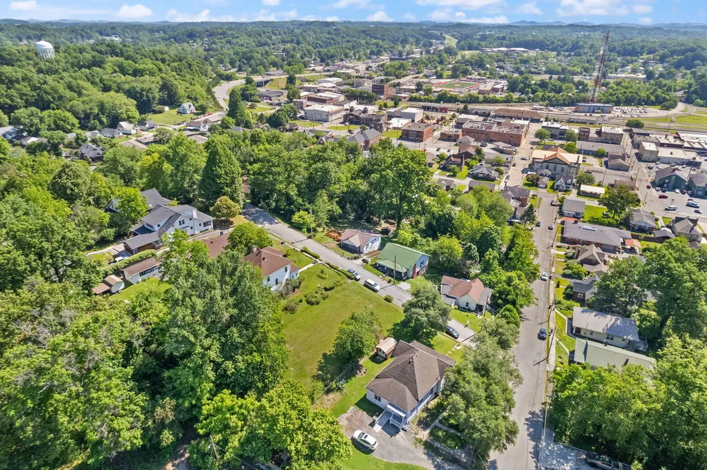 107 Padgett Street Corbin KY 40701