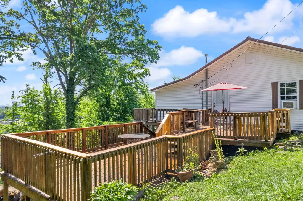 107 Padgett Street Corbin KY 40701