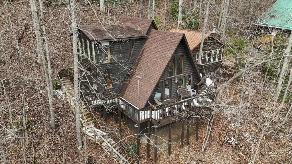 51 Debbie Lane Stanton KY 40380