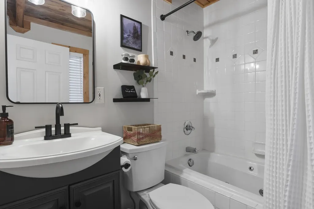 51 Debbie Lane Stanton KY 40380