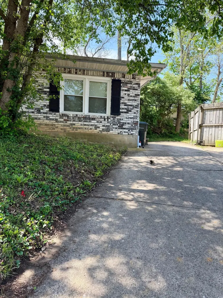 1264-1266 Dale Drive Lexington KY 40517