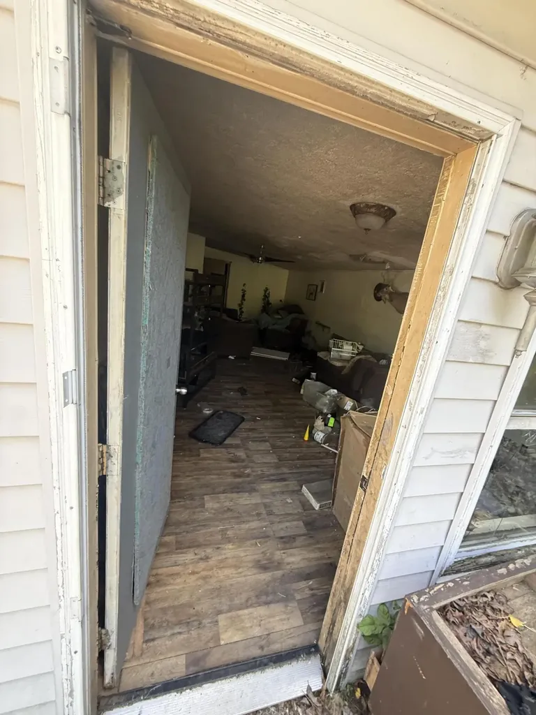 713 Left Fork Fishermans Cove Road London KY 40741