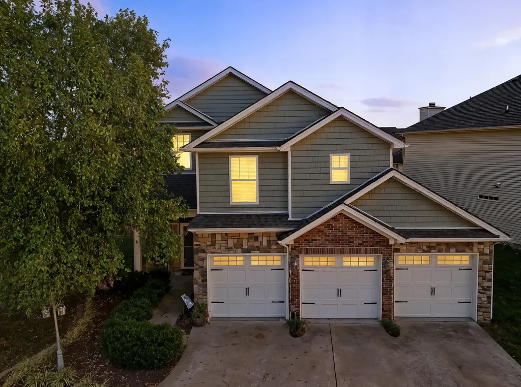 3333 Sweet Clover Lane Lexington KY 40509