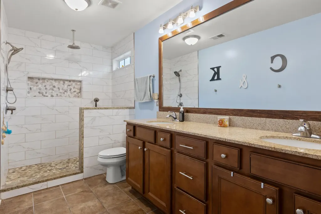 3333 Sweet Clover Lane Lexington KY 40509