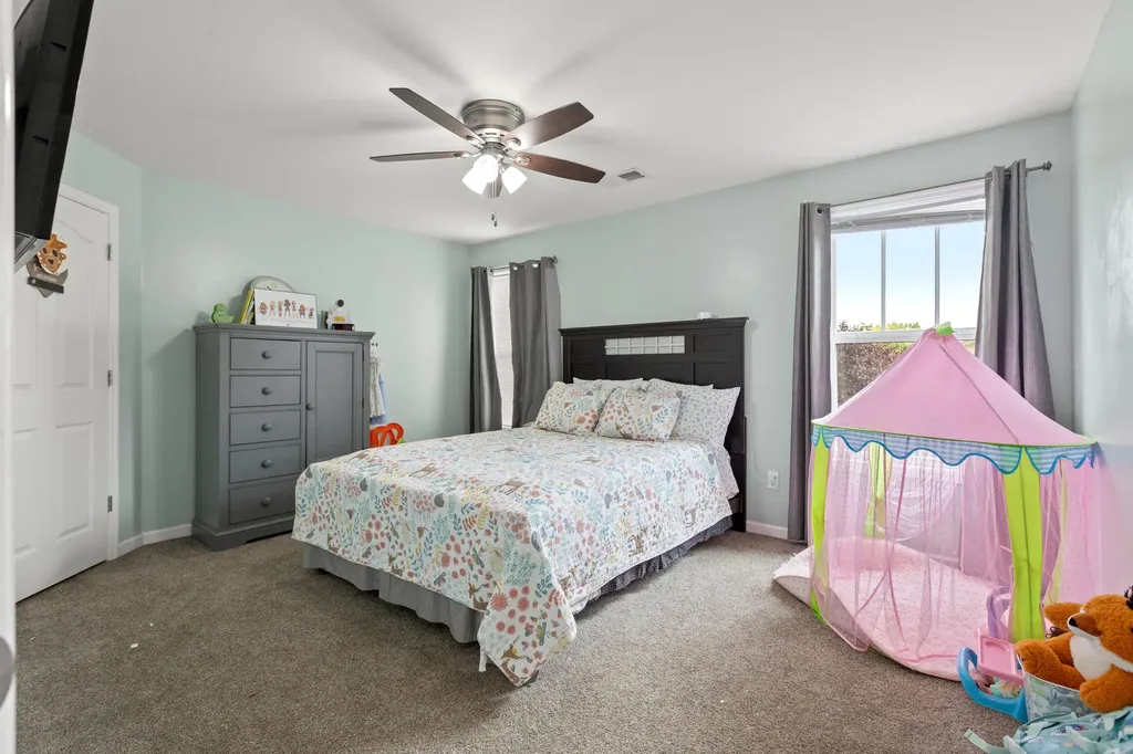 3333 Sweet Clover Lane Lexington KY 40509